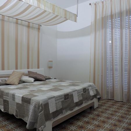 Mary Centro Storico Apartment อาลเกโร ภายนอก รูปภาพ
