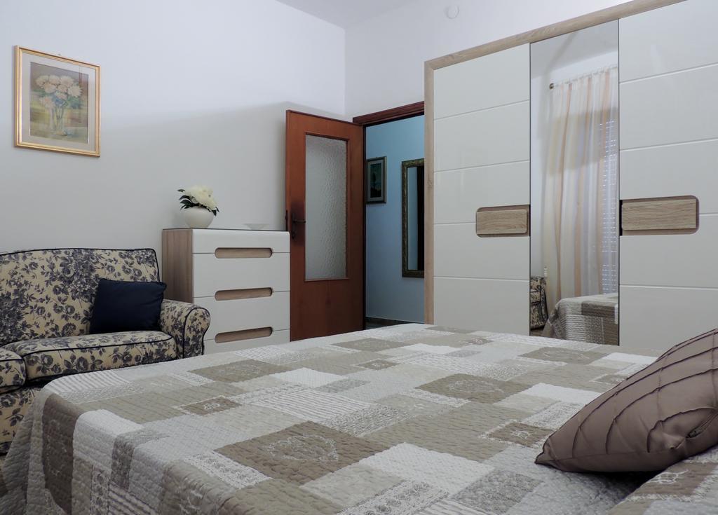Mary Centro Storico Apartment อาลเกโร ภายนอก รูปภาพ