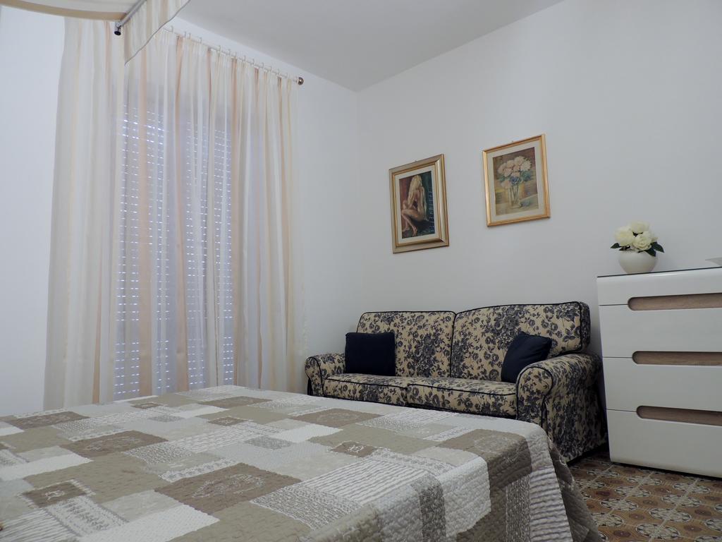 Mary Centro Storico Apartment อาลเกโร ภายนอก รูปภาพ